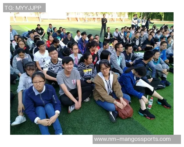 《足球英雄归来 动画全明星赛场激战 球星们的热血青春与梦想》